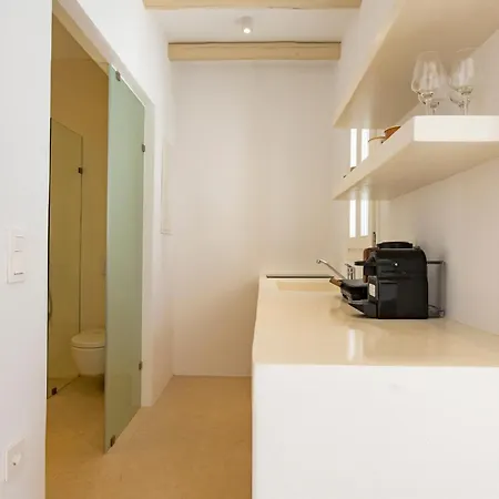 Cycladic * Naousa (Paros)